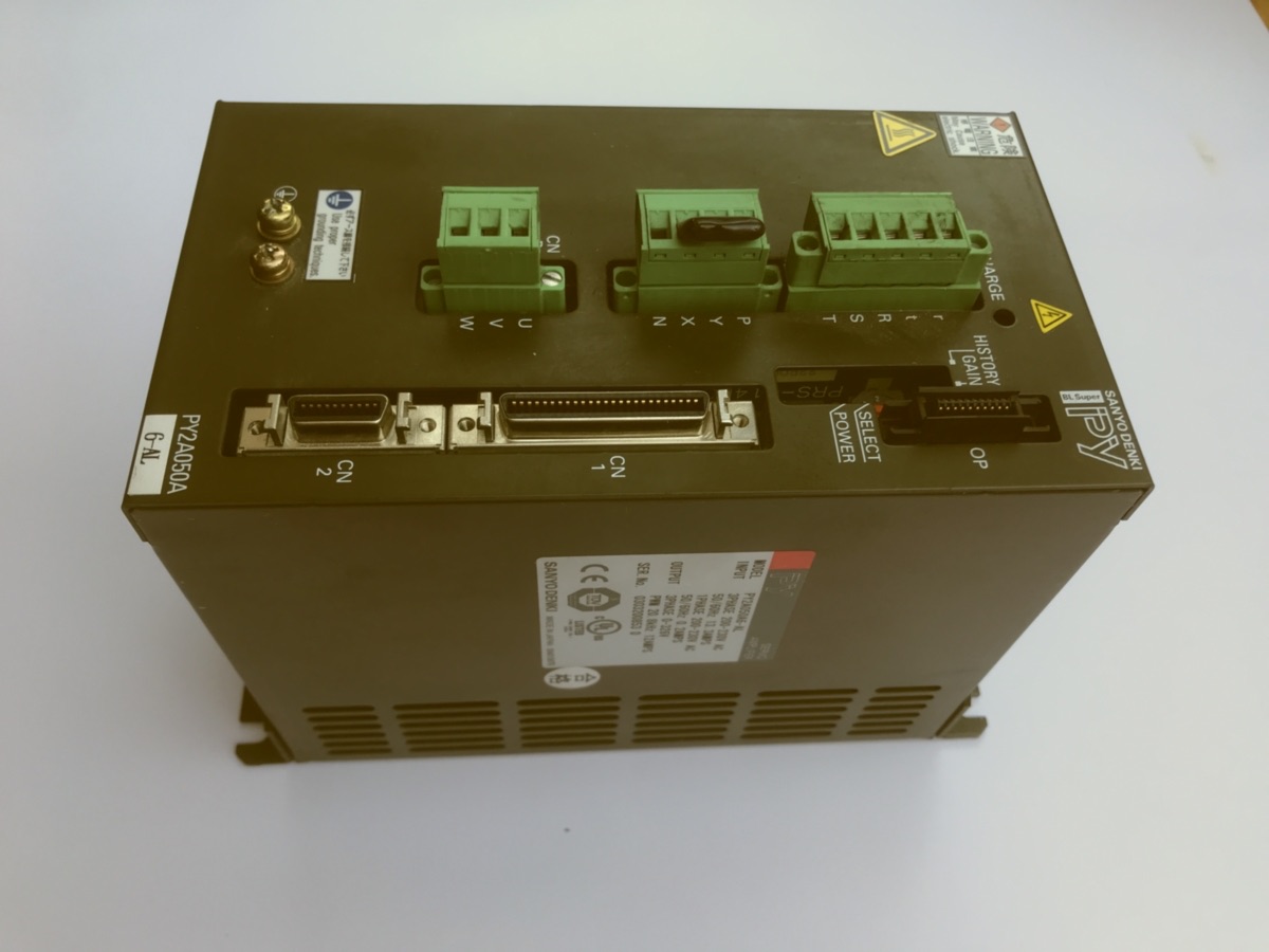 Sanyo Denki Servoverstärker PY2A050A